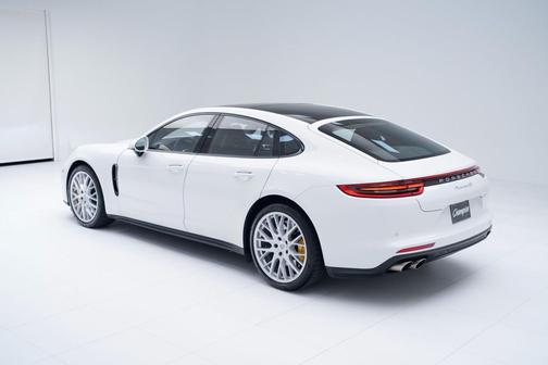 2019 Porsche Panamera 4S
