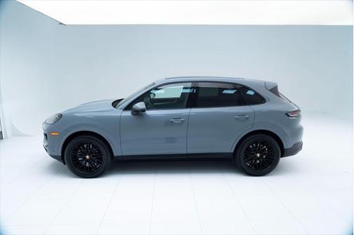 2024 Porsche Cayenne S
