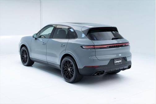 2024 Porsche Cayenne S