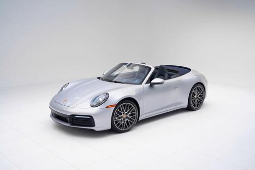 2022 Porsche 911 Carrera