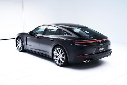 2025 Porsche Panamera 4S
