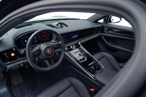 2025 Porsche Panamera 4S
