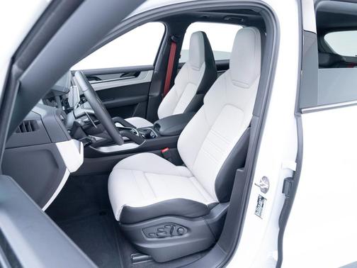 2026 Porsche Cayenne S