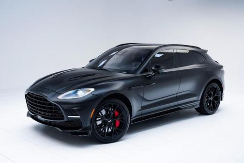 2025 Aston Martin DBX 707