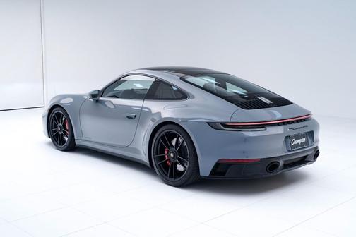 2023 Porsche 911 Carrera GTS