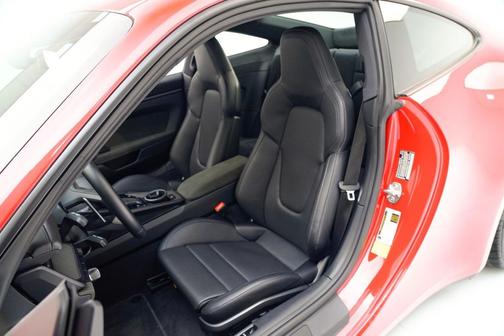 2024 Porsche 911 Carrera GTS