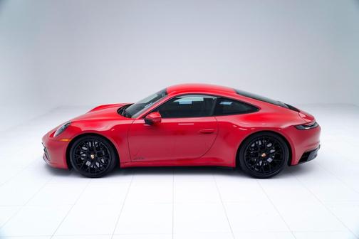 2024 Porsche 911 Carrera GTS