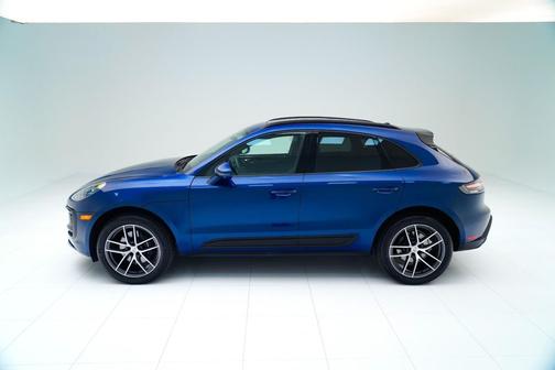 2025 Porsche Macan 