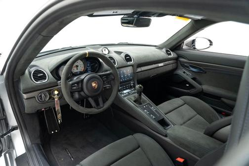 2023 Porsche 718 Cayman GT4 RS