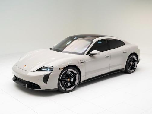 2022 Porsche Taycan Turbo S