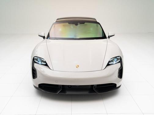 2022 Porsche Taycan Turbo S