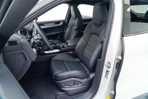 2026 Porsche Cayenne S