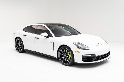 2021 Porsche Panamera 4