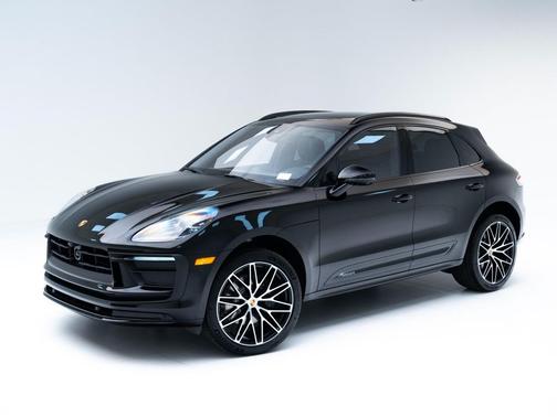 Jet Black Metallic 2026 Porsche Macan