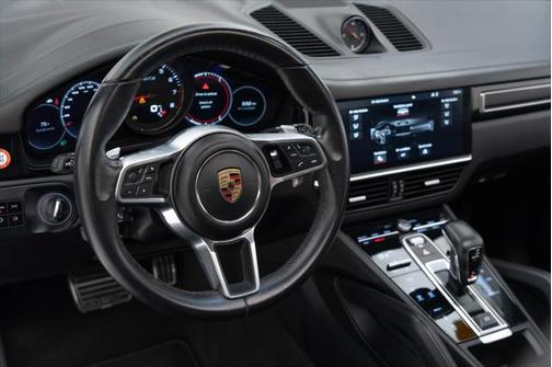 2021 Porsche Cayenne GTS