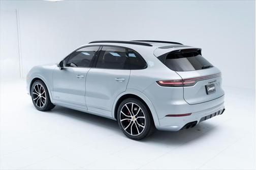 2021 Porsche Cayenne GTS
