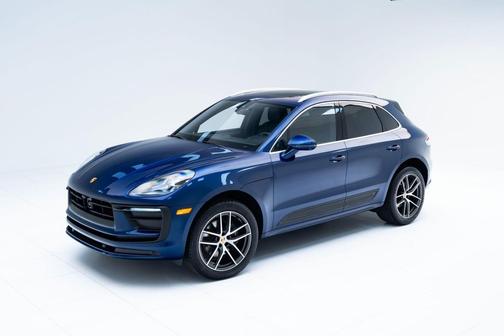 2023 Porsche Macan Base (PDK)