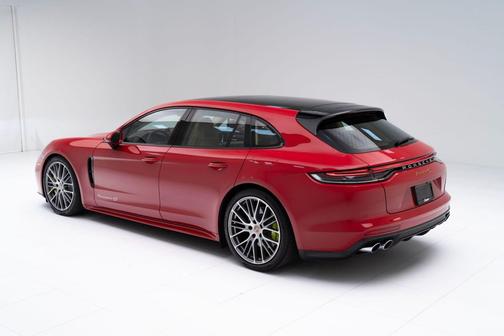2022 Porsche Panamera 4S