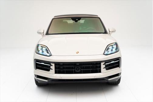 2025 Porsche Cayenne E-Hybrid S