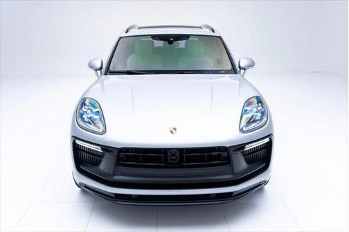 2025 Porsche Macan GTS