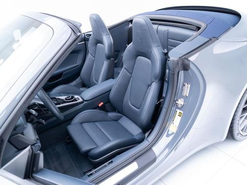 Slate Grey Neo 2025 Porsche 911 911 Carrera S