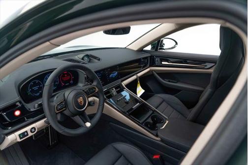 2024 Porsche Panamera