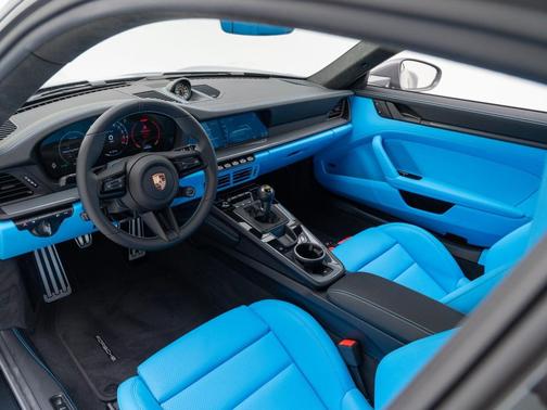 2026 Porsche 911 GT3 w/Touring Package