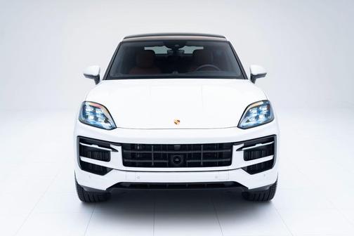 2025 Porsche Cayenne Coupe