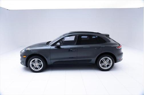 2021 Porsche Macan Base