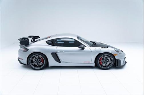 2023 Porsche 718 Cayman GT4 RS