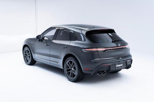 2025 Porsche Macan T