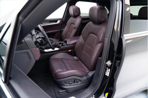 2024 Porsche Cayenne E-Hybrid S