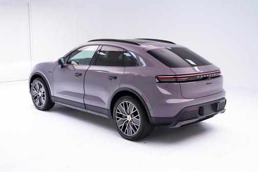 2025 Porsche Macan Macan Electric
