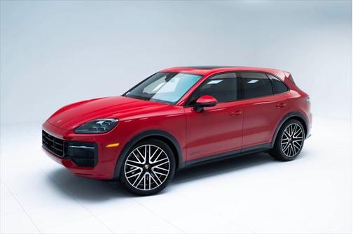 2025 Porsche Cayenne GTS