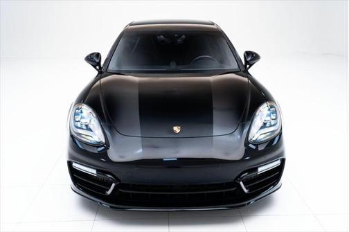 2022 Porsche Panamera 4S