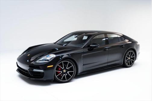 2022 Porsche Panamera 4S