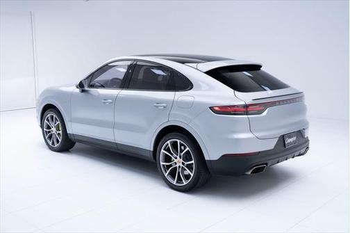 2022 Porsche Cayenne E-Hybrid S