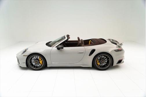 2024 Porsche 911 Turbo S