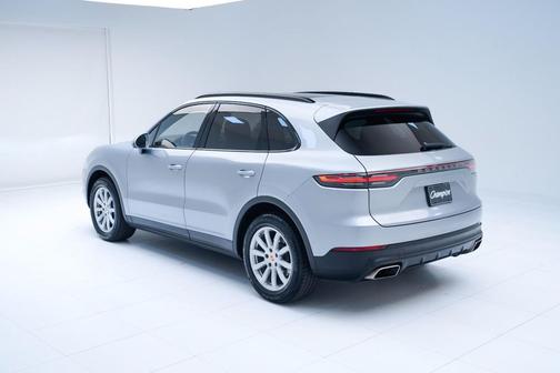2022 Porsche Cayenne Cayenne