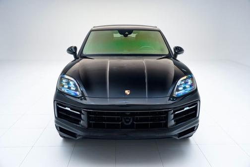 2024 Porsche Cayenne S