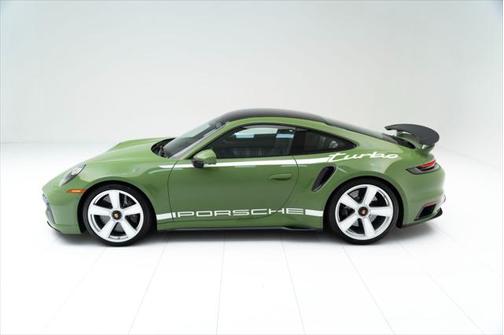 2025 Porsche 911 Turbo