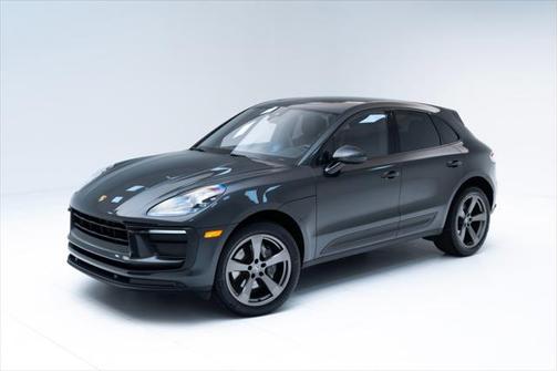 2022 Porsche Macan Base