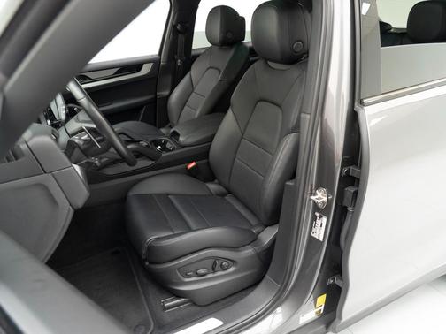 2024 Porsche Cayenne Cayenne