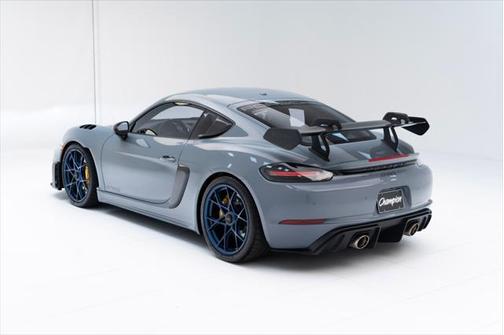 2024 Porsche 718 Cayman GT4 RS