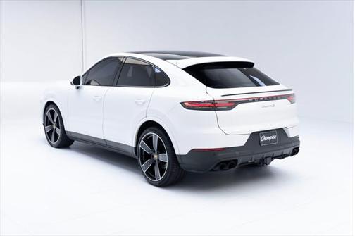 2022 Porsche Cayenne S