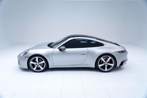 2024 Porsche 911 Carrera T