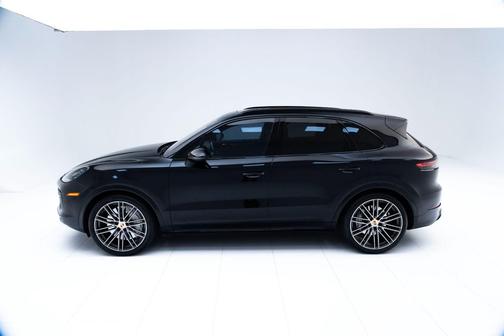 2022 Porsche Cayenne Turbo
