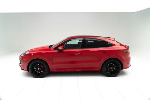 2023 Porsche Cayenne GTS