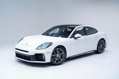 2026 Porsche Panamera 