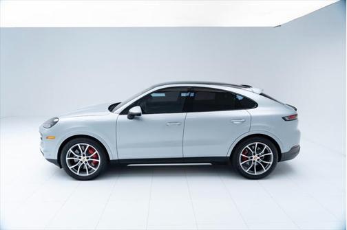 2024 Porsche Cayenne S